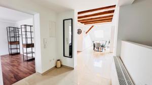 Fotografie z fotogalerie ubytování Stylisches Appartement mit Weitblick v destinaci Pforzheim