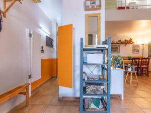 Η κουζίνα ή μικρή κουζίνα στο Holiday Home Mila by Interhome