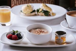 Makanan di atau berdekatan the country house