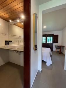 Kuchyň nebo kuchyňský kout v ubytování Bitingui Praia Hotel