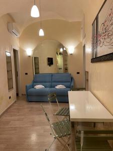 A seating area at Piazza di Spagna Apartment