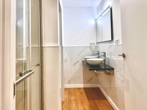 Albergue Turistico En Armenteira A Fragua do Ferreiro的一间浴室