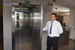 Hóspedes ficando em Annamar Hotel
