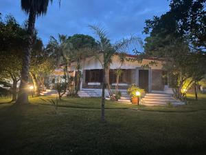 Vonkajšia záhrada v ubytovaní Villetta Relax con ampio giardino a Capo Vaticano/Tropea