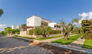 Torre InserraglioにあるVilla Diamanteの通路側の家