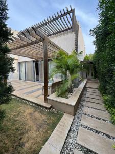 Zahrada ubytování Villa with private pool and garden