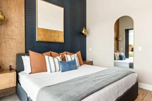 Letto o letti in una camera di Sapphire Serenity