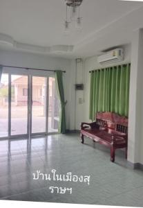 Afbeelding uit fotogalerij van Baan Maruay villa in Ban Tha Kup +3 foto's