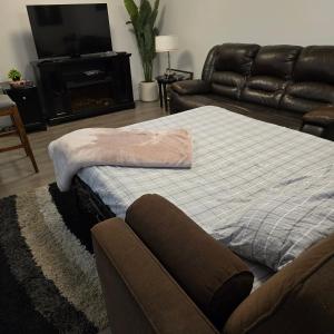 Χώρος καθιστικού στο Cozy Royal Bay Suite