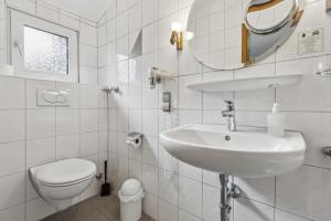 Koupelna v ubytování Hotel zum Erwin