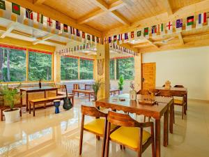 Restaurace v ubytování The Hosteller Kasol