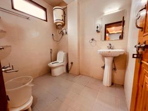 Kopalnica v nastanitvi Sita Hotel & Cottage, Manali - A Boutique Wellness Hotel