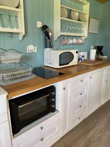 Cucina o angolo cottura di Les rives du Lay gîte rochejaquelein