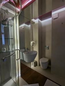 Koupelna v ubytování CosHOME - apartament