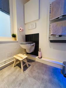 Afbeelding uit fotogalerij van L Adresse Carnot - HYPERCENTRE - GARE - PARKING - HISTORIQUE in Mâcon