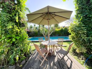Bazén v ubytování Alita Hotel Sanur nebo v jeho okolí