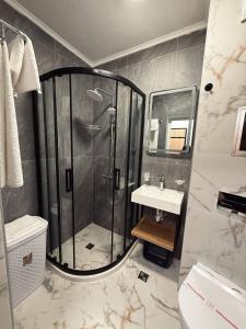 Ένα μπάνιο στο Aparthotel Sveti Nikola