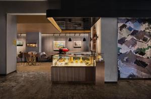 Dapur atau dapur kecil di The Park Lane Hong Kong, Autograph Collection