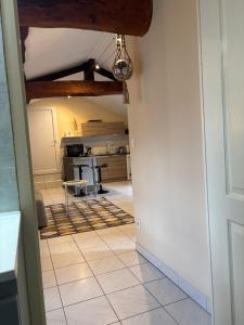 Foto dalla galleria di Idée Halles Appt 1 chambre centre ville a Châtillon-sur-Chalaronne