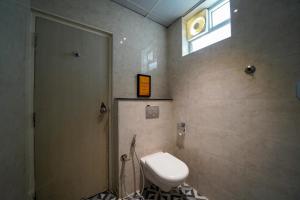 Koupelna v ubytování Open Hotel by Olive - Langford Suites