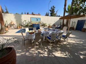 Patio nebo venkovní prostory v ubytování Maison d'hôte Darkom Kech