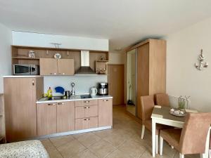 Gallery image of PSB Apartments in Midia Resort Aheloy in Aheloy +184 photos