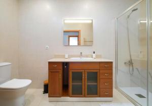 Ένα μπάνιο στο HALT Apartment