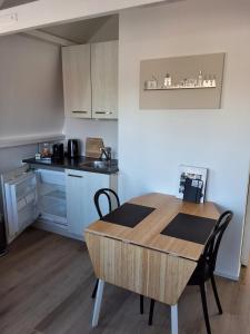 Kuchyň nebo kuchyňský kout v ubytování Appartement Havenzicht
