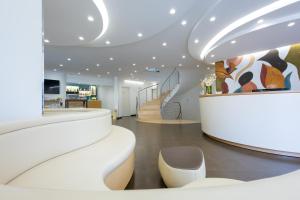 Posedenie v ubytovaní Alaba Hotel