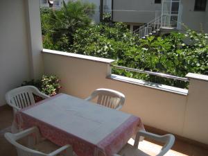Balkón alebo terasa v ubytovaní Apartment IDA