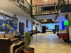 TV a/nebo společenská místnost v ubytování Mallku Wasi - Lodging Hotel Cusco
