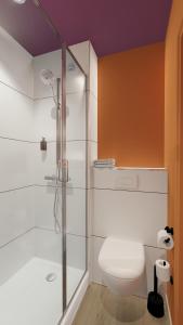 Koupelna v ubytování Unisotel