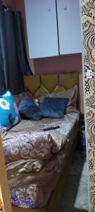 Ένα ή περισσότερα κρεβάτια σε δωμάτιο στο Asta room