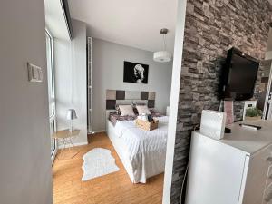 Posteľ alebo postele v izbe v ubytovaní Platinum Towers by CityApartmentsPARKING