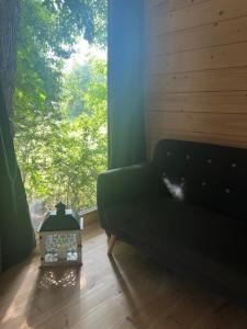 Istumisnurk majutusasutuses Tiny House +3 fotot