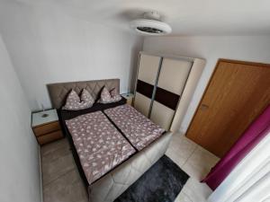 Postel nebo postele na pokoji v ubytování Villa Adria