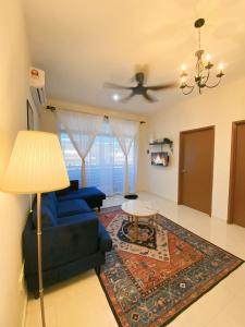 Photo de la galerie de l'établissement Basstay Guesthouse at Puncak Kasa Heights, Alor Gajah, à Kampong Jelatang