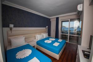 Afbeelding uit fotogalerij van GOLDKAYA HOTEL in Marmaris +31 foto's