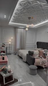 Χώρος καθιστικού στο استديو مؤثث بدخول ذاتي