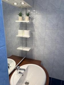 Bilik mandi di Villa Rosa +42 gambar