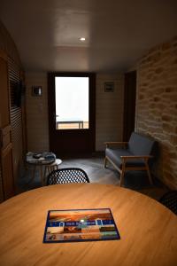 Χώρος καθιστικού στο Le Bikini