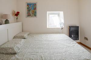 Postel nebo postele na pokoji v ubytování Relais Marmore con Jacuzzi per due persone + 27 fotografií