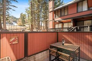 En balkon eller terrasse på Summit Slope Side