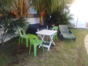 Fotografie z fotogalerie ubytování Groundfloor Apartment and Firstfloor Apartment with charming pool near sandy beach and commerces nearby v destinaci Pointe aux Biches