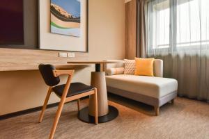 Letto o letti in una camera di Holiday Inn Taoyuan Airport by IHG