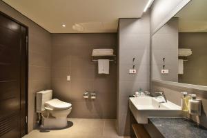 Bagno di Holiday Inn Taoyuan Airport by IHG