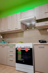 Kuchyňa alebo kuchynka v ubytovaní Marisa City Center Nafplio Apartment