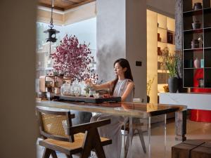 Zhangjiajie Juanjie Luxury Resorts--Provide free one-way airport pick-up service的酒水