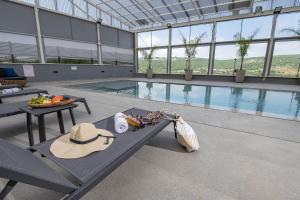 Gallery image of וילה מול ההר in Shomera