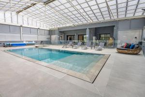 Gallery image of וילה מול ההר in Shomera